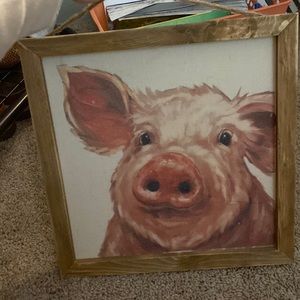 pig decor